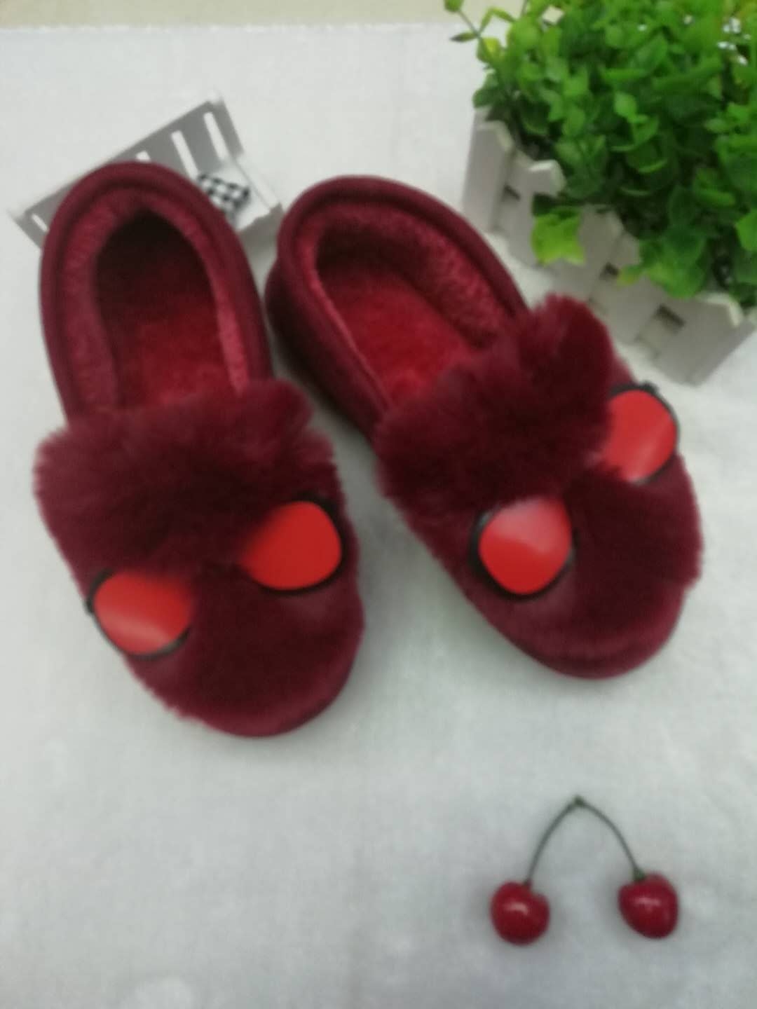 Winter bean cotton slipper bag with women's home thick sole indoor and outdoor non-slip warm wool slipper home slipper