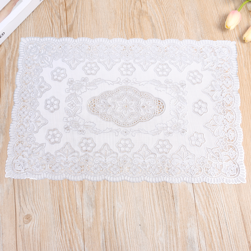Rainbow Home Furnishing produces rectangular 30*46cm PVC hollowed-out gold and silver embossed placemats, coffee tables and tray MATS Application Scenario