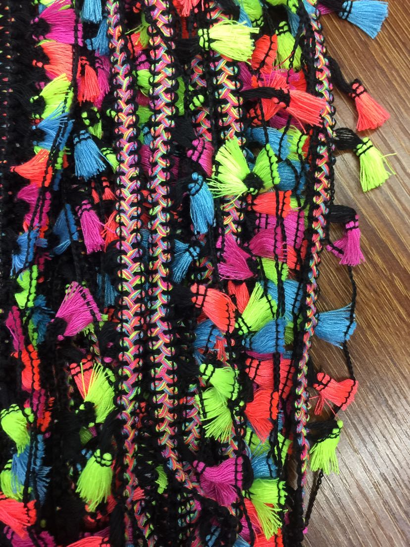 4.5 cm colorful tassels, polyester-cotton fabric accessories for clothing, scarves and hats Specification image