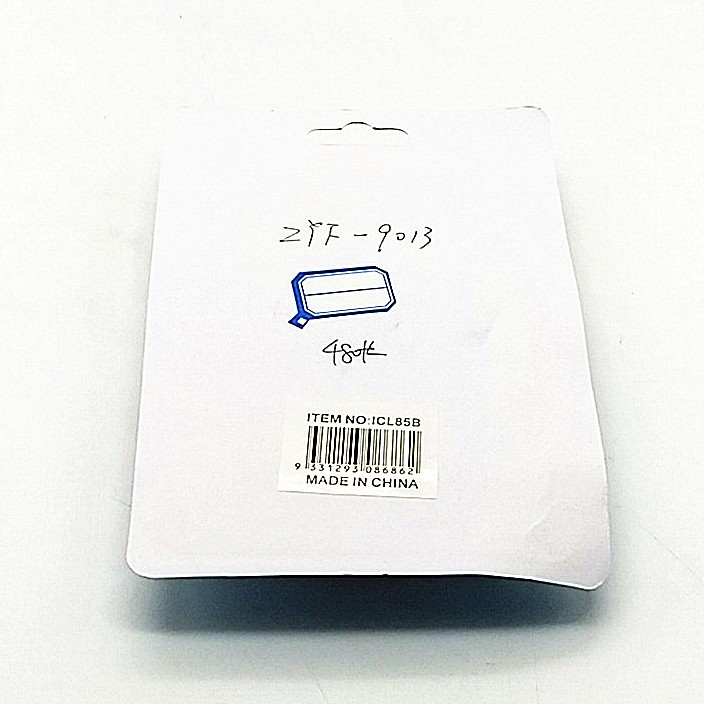 Sunshine Department Store Portable Mini Needle and Thread Set: Sewing needle bag + Needle threading tool + tape measure Application Scenario