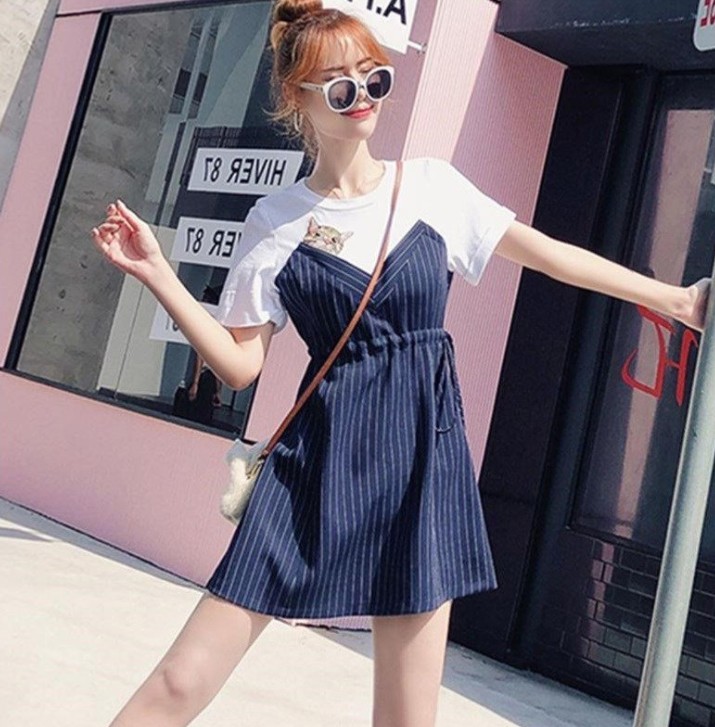 New short-sleeved, waist-cinching and slimming, two-piece striped French niche dress