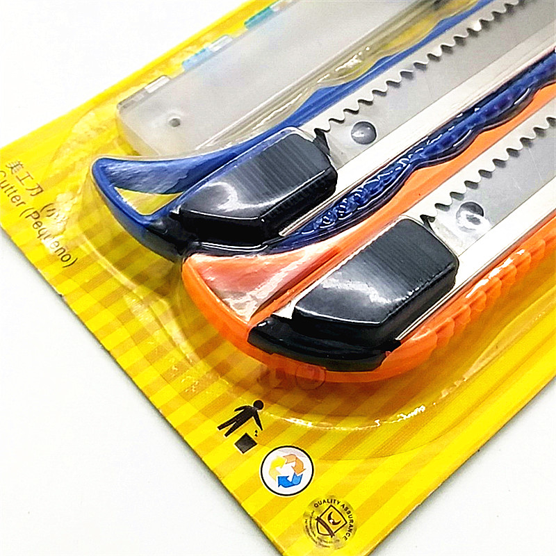 Sunshine Department Store thickened utility knife, sliding wallpaper engraving knife, paper cutting knife, express delivery telescopic knife, utility knife blade Specification image