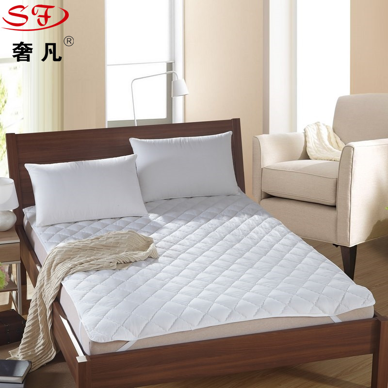Hotel bedding: white anti-down fabric, all-cotton mattress; school household Simmons protective pad