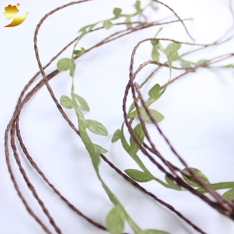 Heart Rhythm Bohemian flower wreath, Japanese and Korean children's flower bud, Lady tassel flower wreath, seaside photography headwear Application Scenario