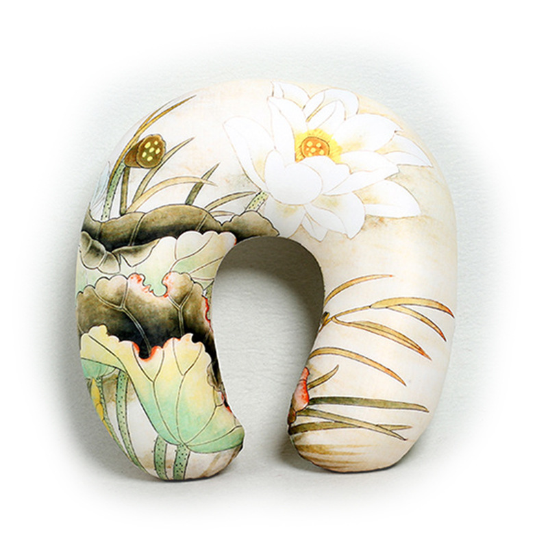 Landscape printed foam particle U-shaped pillow, digital printed neck pillow, U-pillow foam particle neck pillow, travel cushion Application Scenario