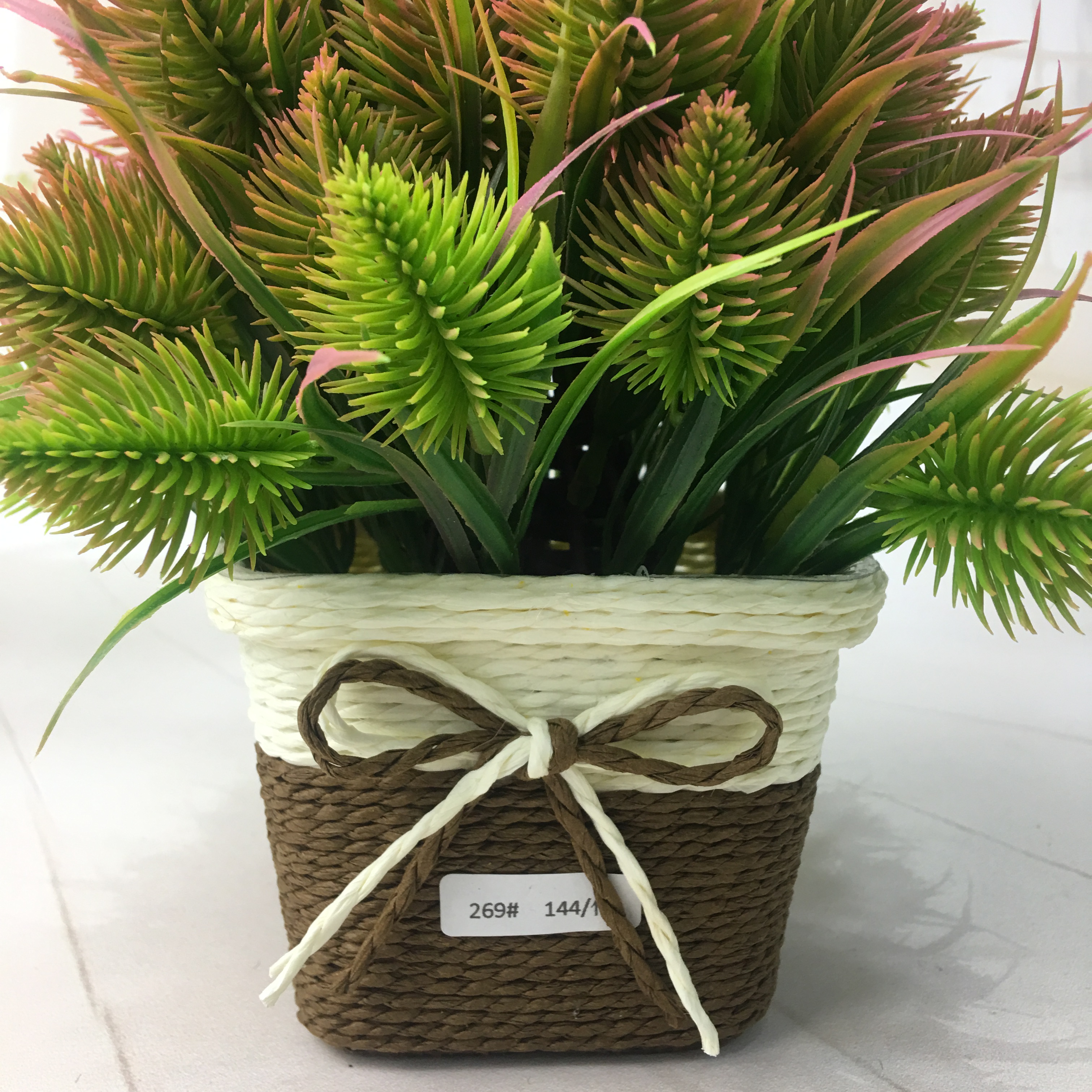 Mini artificial bonsai flowers, small potted plants, factory direct sales of artificial flower plants Application Scenario