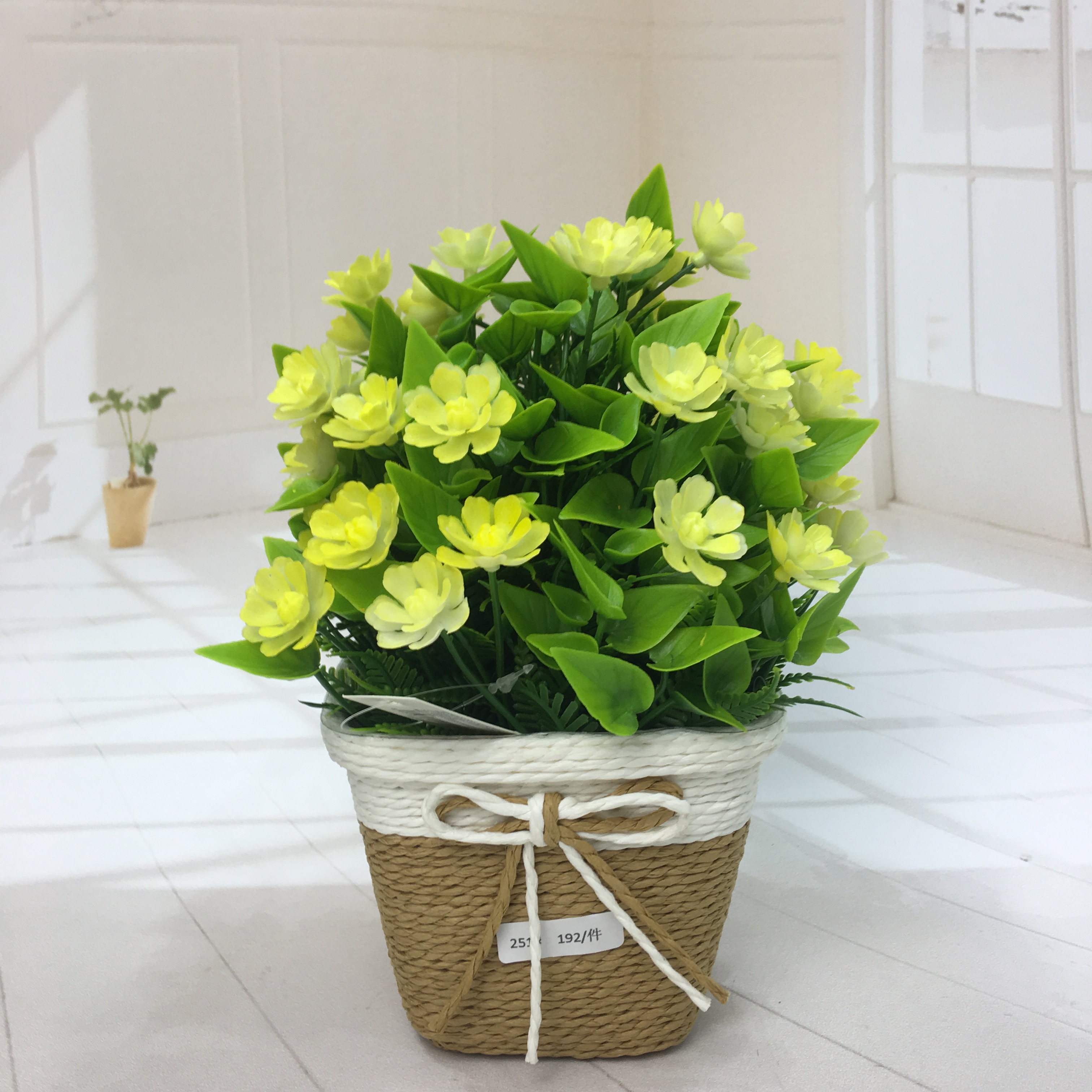 Mini artificial bonsai flowers, small potted plants, factory direct sales of artificial flower plants
