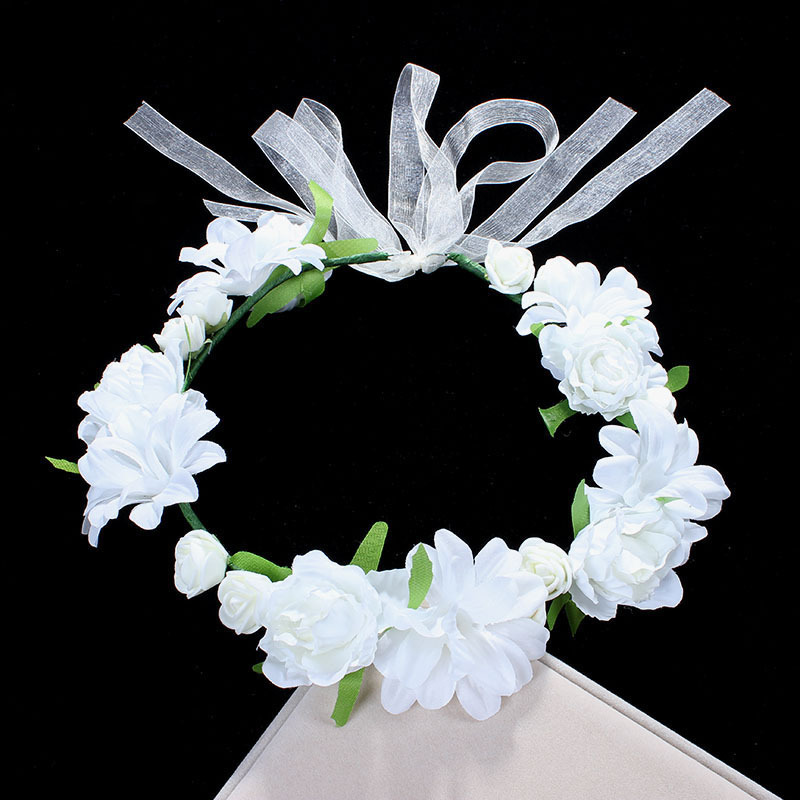 Factory direct sales of white rose hair bands, garlands, wedding dress designs, headwear and bridesmaid hair accessories for European and American brides