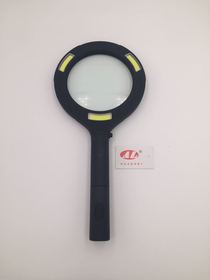 Magnifying glass with LED light