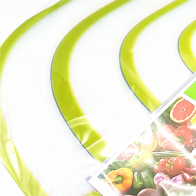 Sunshine Department Store Kitchen household plastic mini cutting board, anti-mold large size complementary food cutting and fruit cutting board Specification image