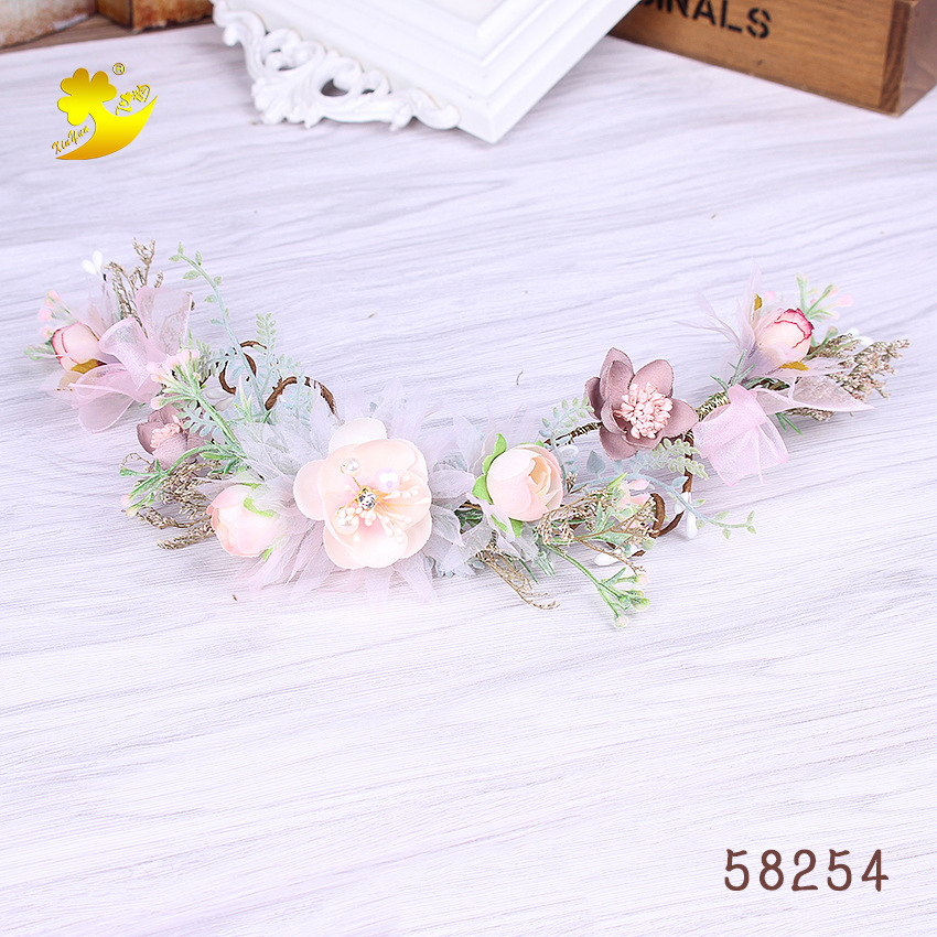 New bride headwear, forest-themed fairy beauty, couple honeymoon wreath, studio style, girls' festival performance dress accessories details Picture