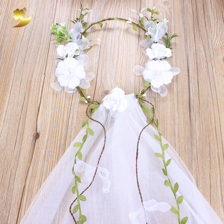 Xinyun Forest-themed rattan garland headwear, women's handmade garland, simple travel seaside garland veil details Picture