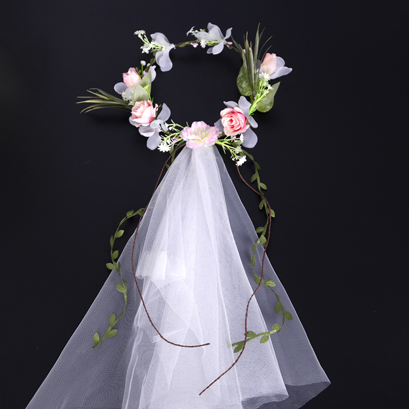 Factory direct sales of off-white mesh flower garlands, European rose simulation flower wedding gowns, headscarves, and Hawaiian photo headwear for brides details Picture