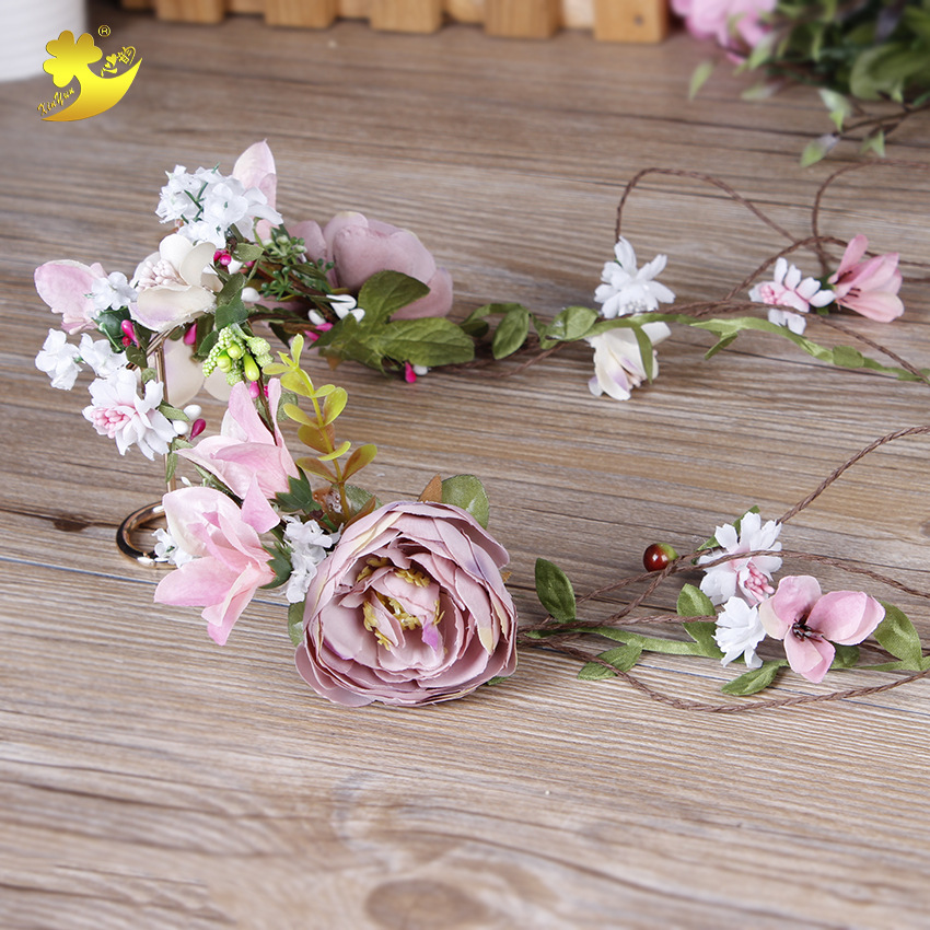 Japanese-style sweet and fashionable advertising photography, pure handcrafted rattan, exotic wedding dress, red bean paste flower bud head ring Application Scenario