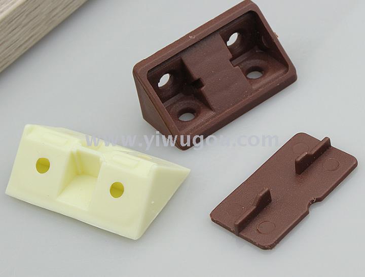 Plastic corner code with cover, corner code connection parts, straight corner code, furniture hardware accessories manufacturer PG005 Specification image