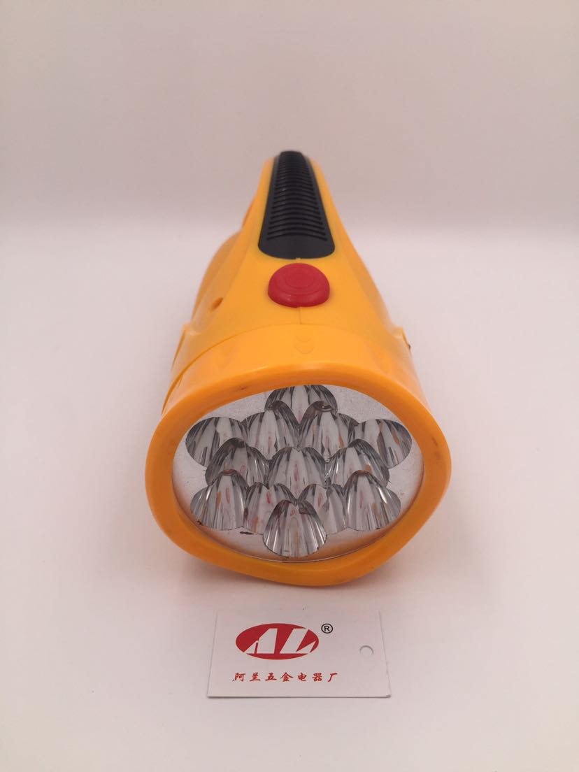 Portable rechargeable flashlight Emergency household multifunctional flashlight