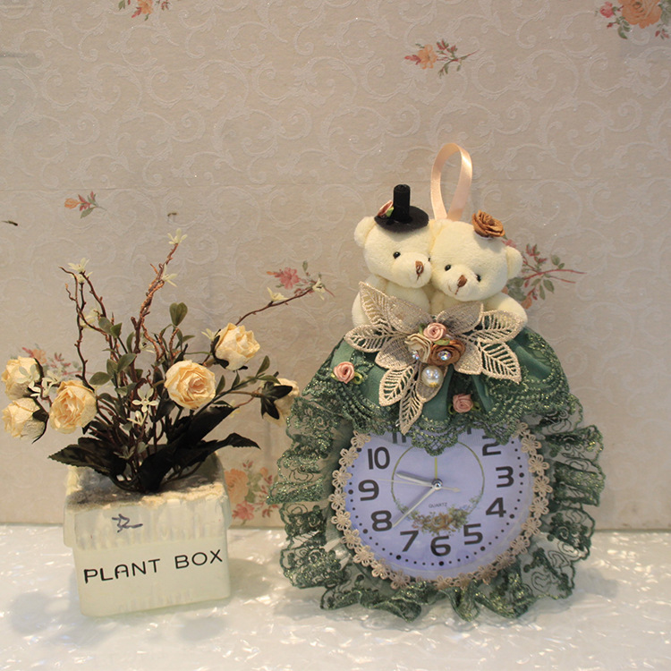 爆款热销 优质蕾丝创意闹钟批发 高档时尚精美香榭丽恩爱熊闹钟