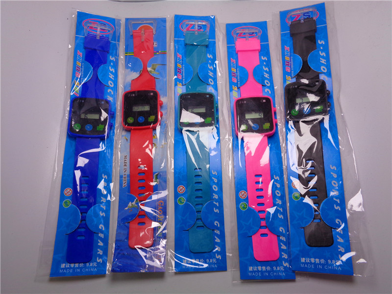 Children's light sports watch stalls explosive phone watches male and female students gift manufacturers direct sales