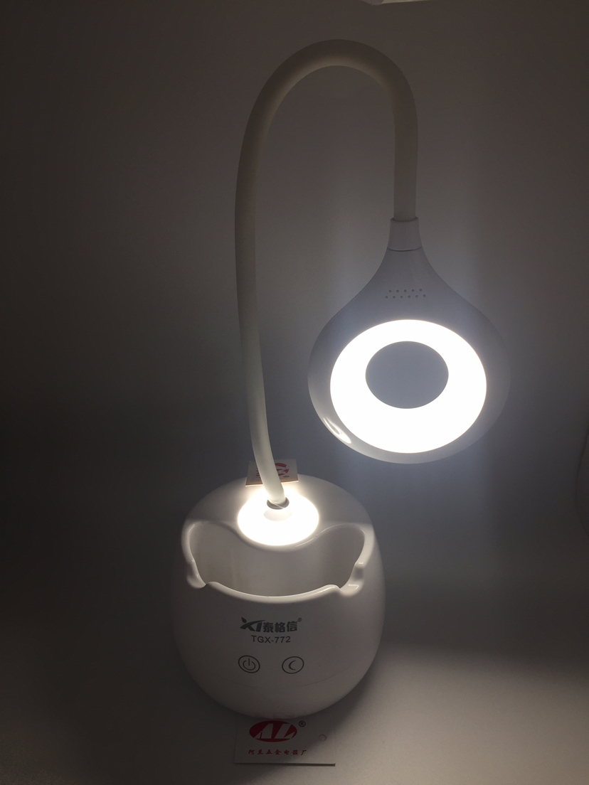 英文彩盒触摸笔筒放手机多功能小台灯 护眼卧室床头书桌灯