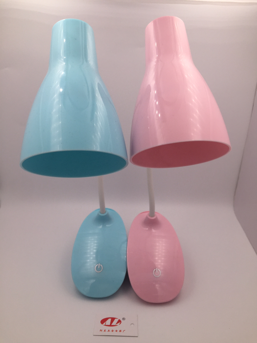 可折叠夹板小台灯学生护眼防近视无辐射保护视力夹子灯 