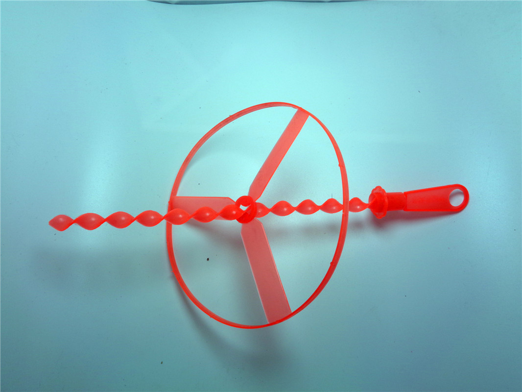 Gift giving: Educational plastic hand-pushed bamboo dragonfly children's toys, Flying fairy, street stall supply, factory direct sales Application Scenario