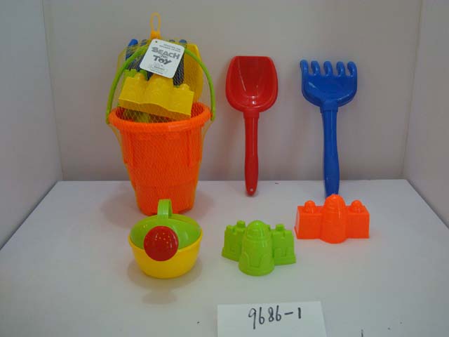 New children's beach toy set full figure