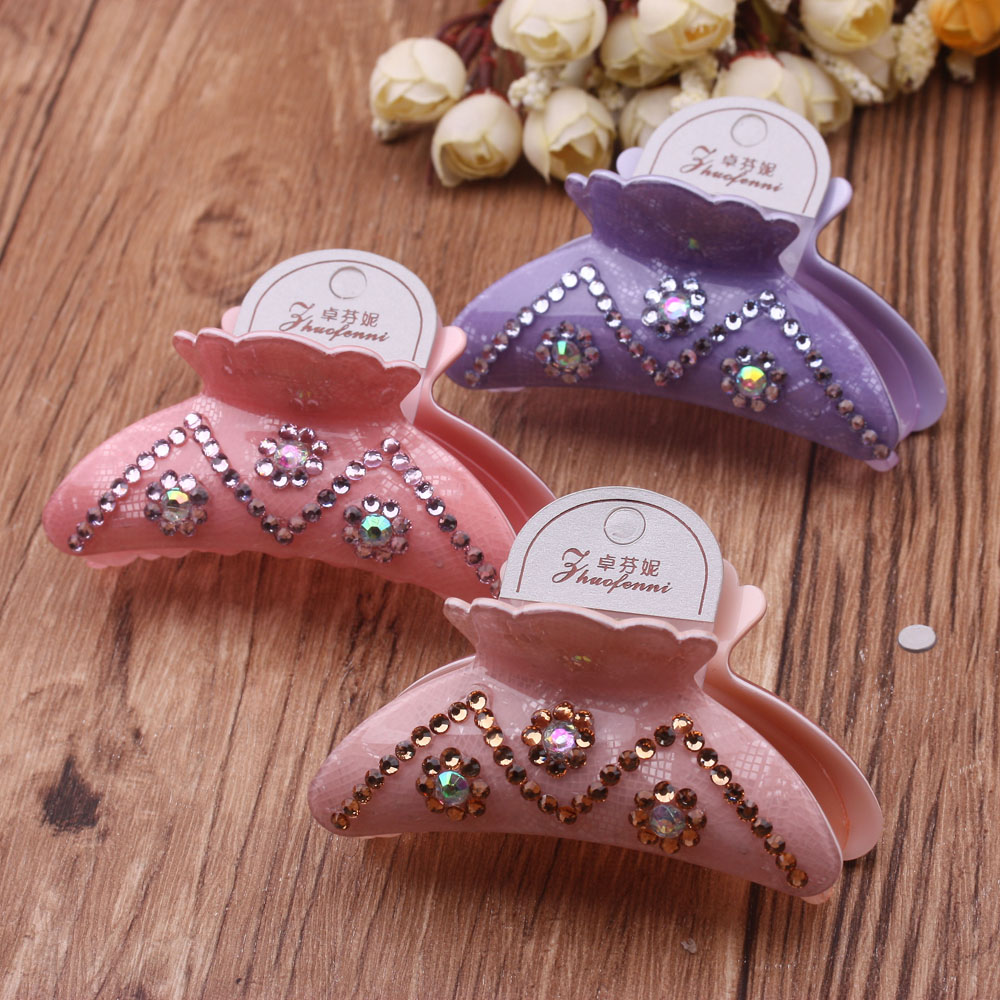 Versión coreana acrílico seda grip tamaño medio moda mujer disco de pelo garras simple strass garras de pelo pinzas de pelo accesorios de pelo Specification image