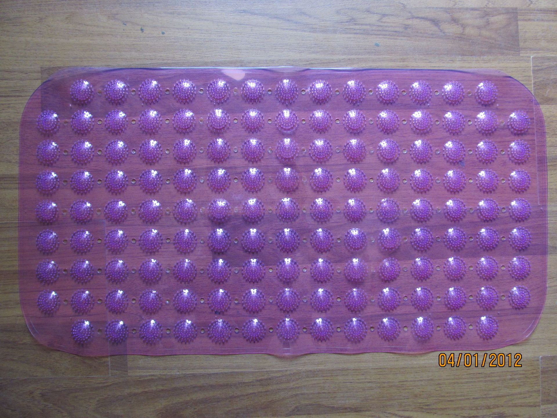 防滑垫浴室淋浴洗澡脚垫子带吸盘透色方形点珠按摩防滑地垫批发