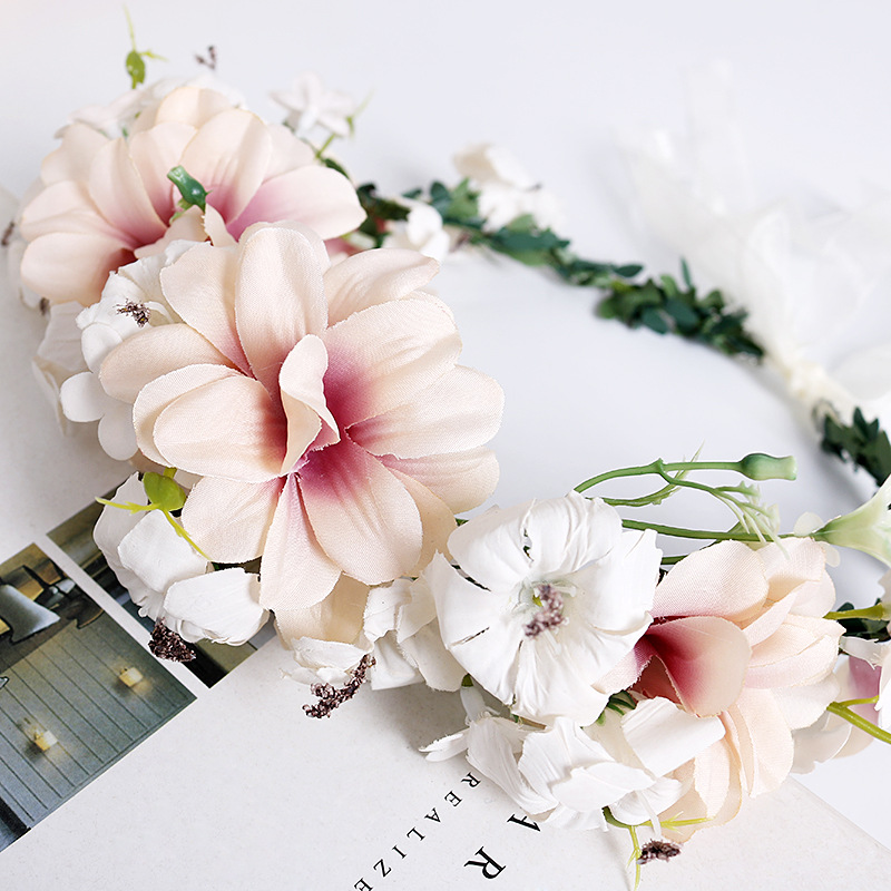 Xinyun's new garland bride headwear hair accessory, European-style fabric handcrafted sweet hair band, wedding flower head, performance head flower Specification image