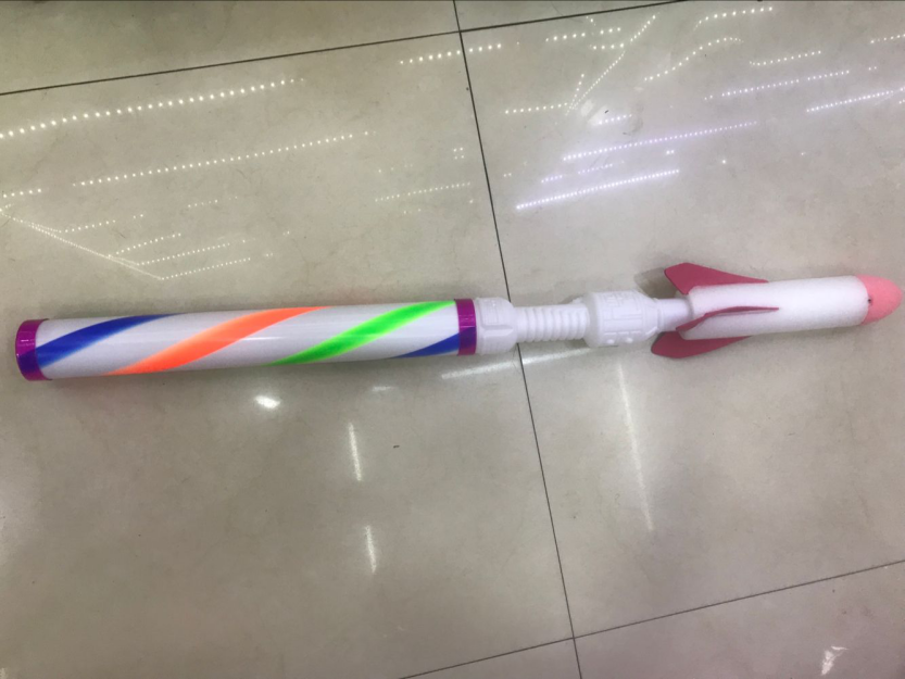 The best-selling toy on Douyin, the colorful rocket launcher, is selling well full figure