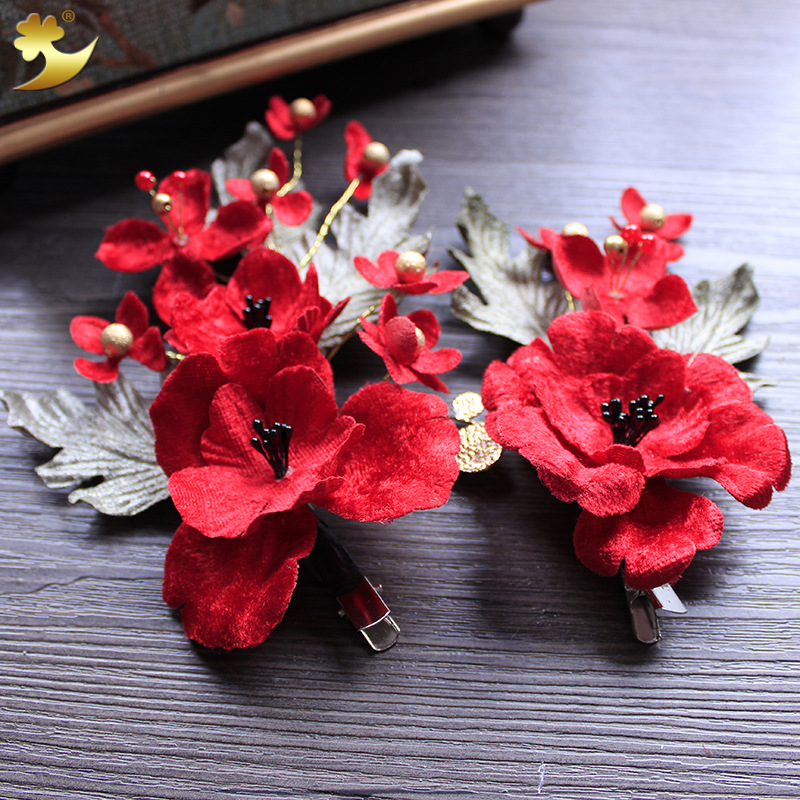 Wholesale of popular hair clips, retro Xiuhe bride's toasting dress, handcrafted red rose Chinese-style dress hair clips details Picture