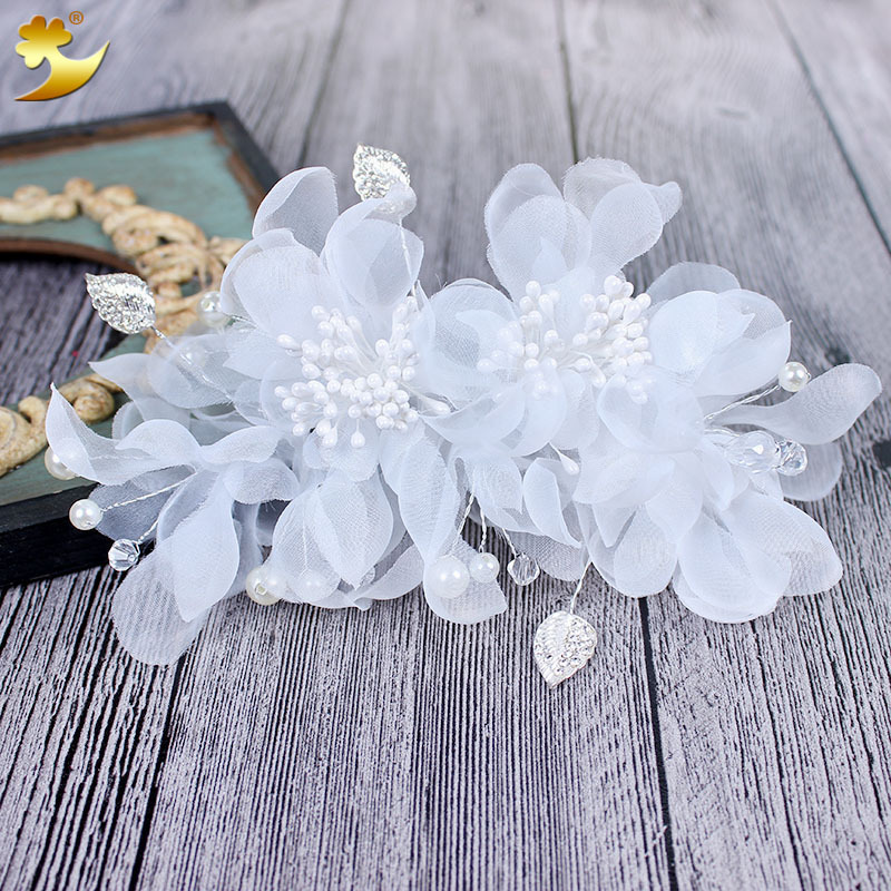 Xinyun Japanese and Korean bride headwear, handcrafted silk gauze white flower hair clips, studio wedding dress headwear accessories in stock