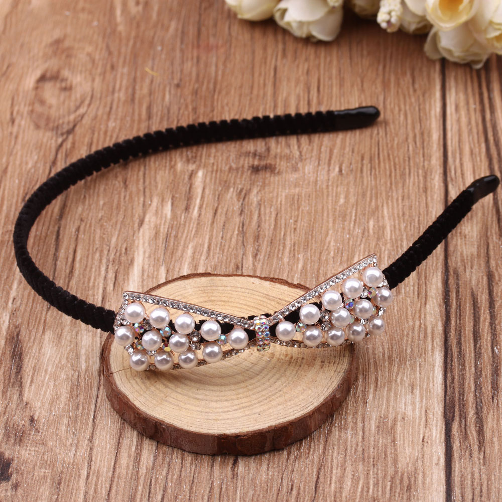 Star-style Korean version water diamond pearl hair band for washing face, simple hair press clip, sweet clip head accessory, anti-slip head