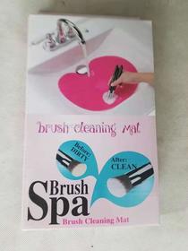 TV Products brush cleaning mat Silicone cleaning mat with suction