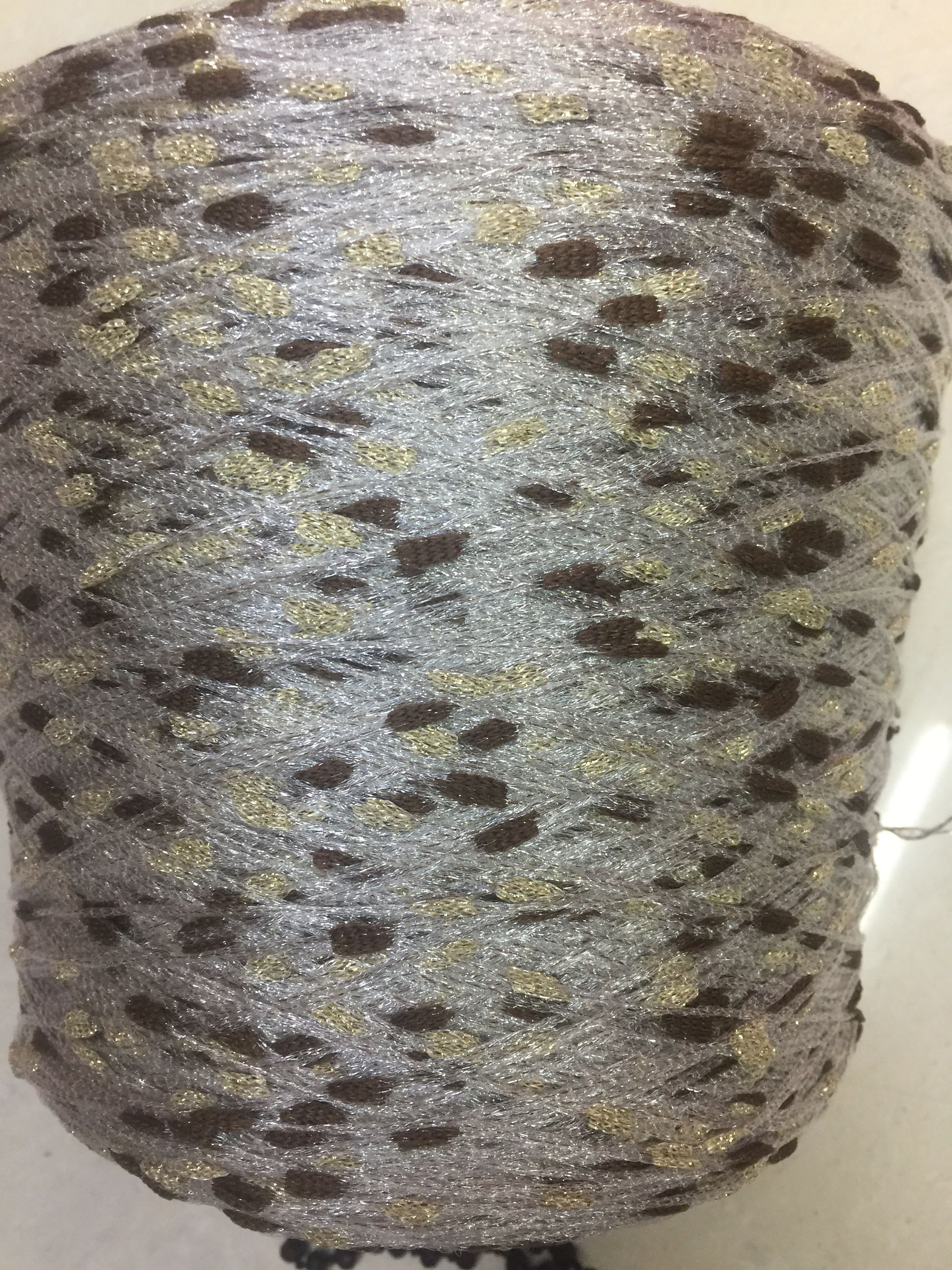 Polyester bamboo yarn with an 8-centimeter spacing for scarf accessories and clothing accessories