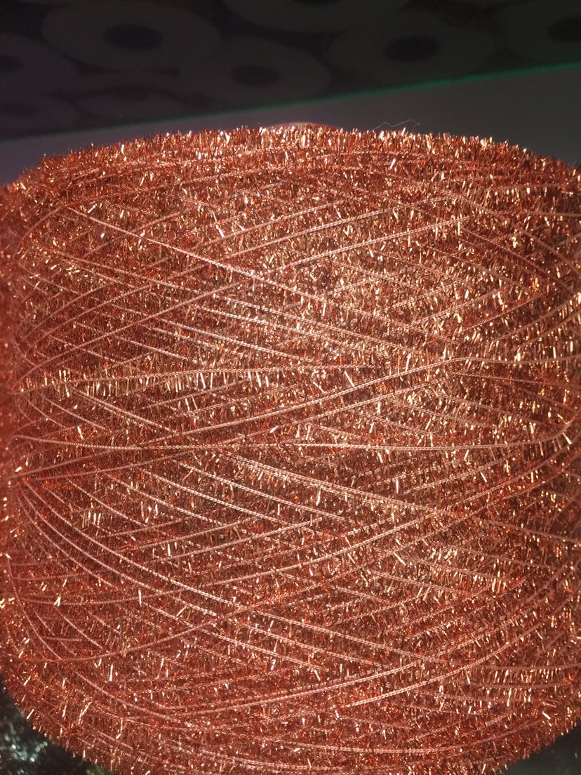 Polyester material, 0.7 cm wool strips, high-temperature glass fiber embroidery technique for edge finishing Specification image