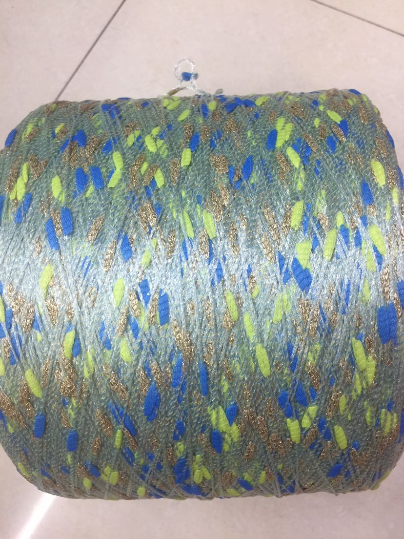 Colored bamboo yarn with a 6-centimeter spacing, nylon fabric clothing accessories and scarf accessories details Picture
