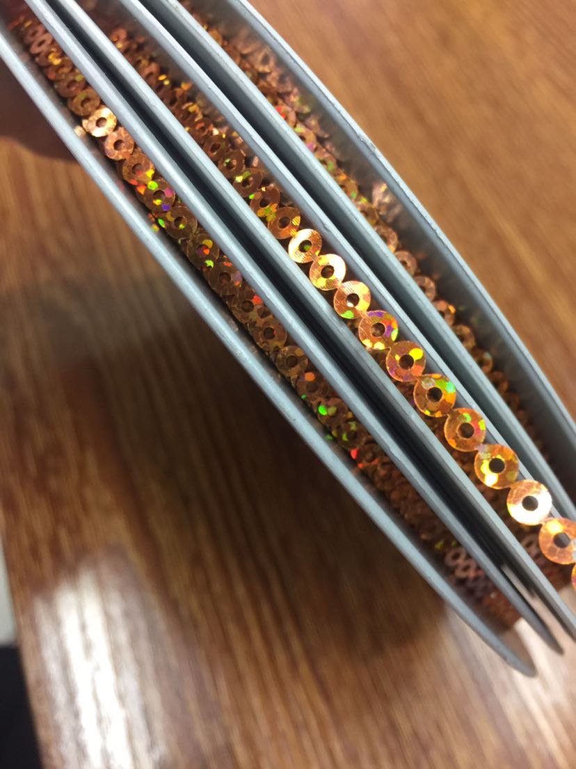4 cm gold radium color disc, 120 yuan per disc in stock details Picture