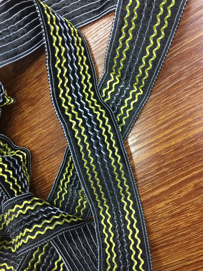 Polyester fluorescent filament edge tape 4 centimeters wide Application Scenario
