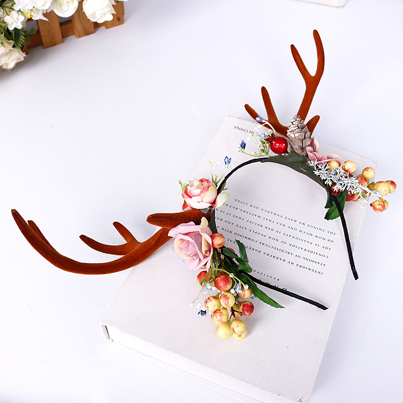 Christmas antler headband, Christmas decorative headwear, new forest-themed reindeer cute hair accessory, berry forest accessory Item Picture