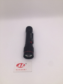 Retractable focus USB rechargeable battery flashlight Outdoor mini lighting flashlight