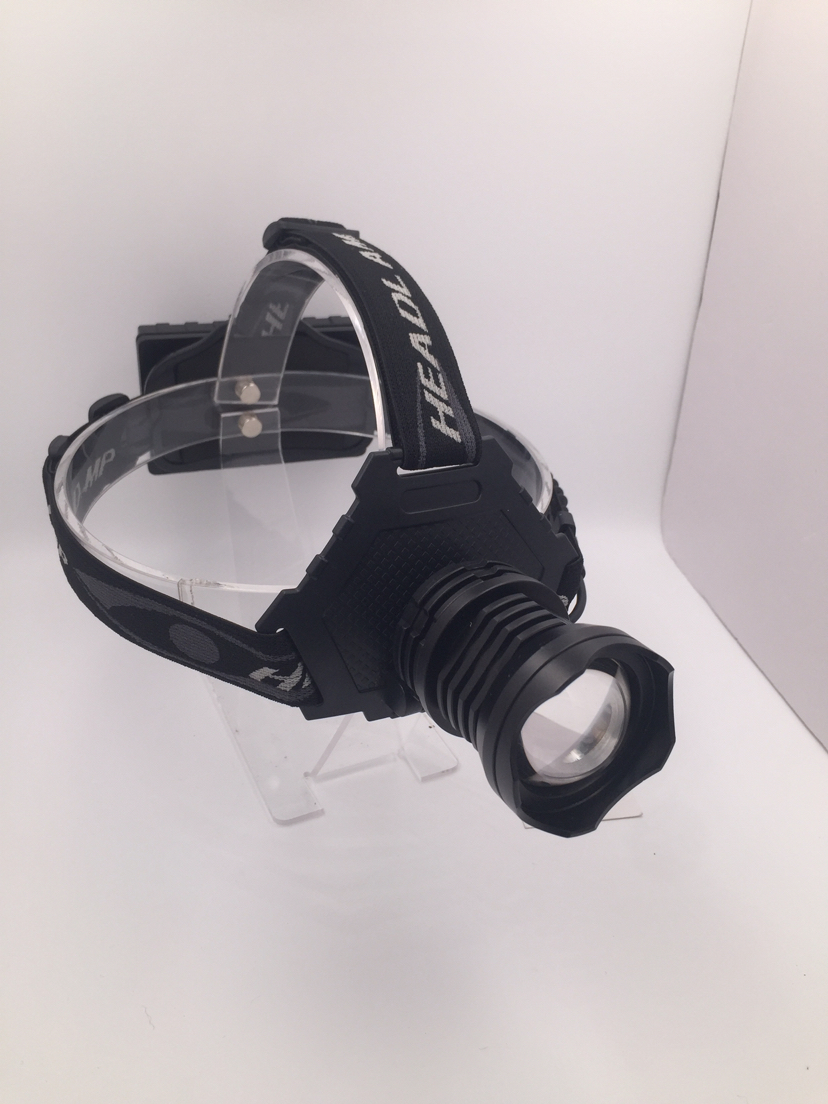 P70 bulb strong light charging super bright long range 3000 meters quad-core P70 fishing light mining headlight