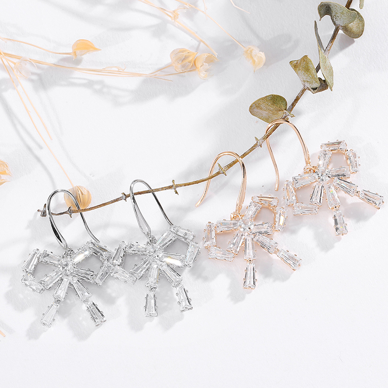 曼休妮欧美时尚夸张蝴蝶结耳环女潮人个性设计感耳钉饰品百搭厂家批发