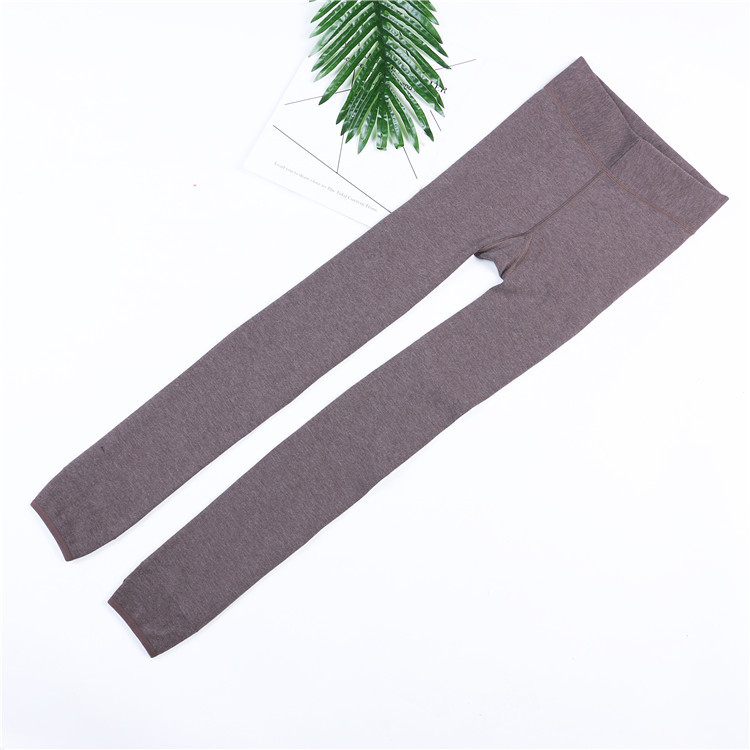 One-piece delivery from the sock street stall: Sister Yan's spring and autumn style tights, matte women's tights, simple and versatile women's tights, factory direct sales, one-piece delivery Application Scenario