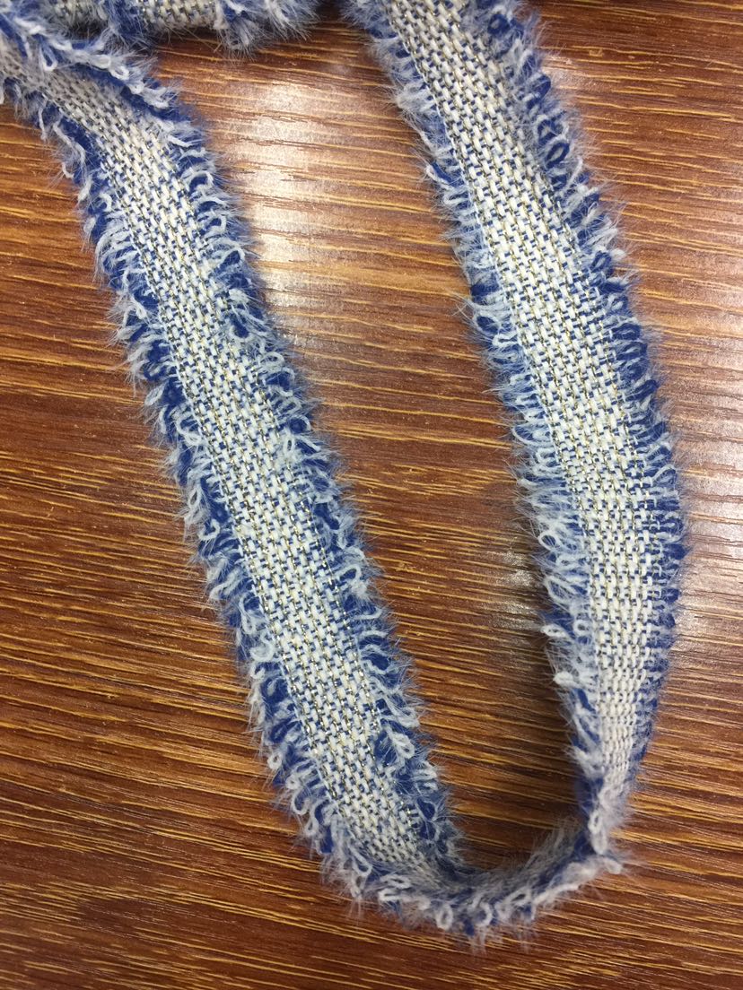 Factory direct sales of 3CM wide pine nut wool and gold thread webbing
