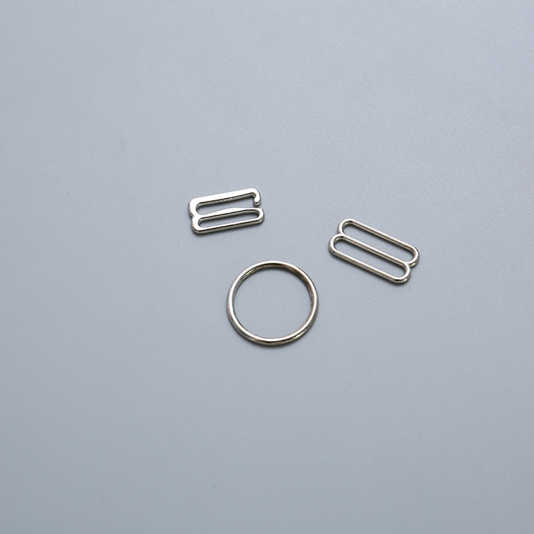 肩带、搭扣实物图