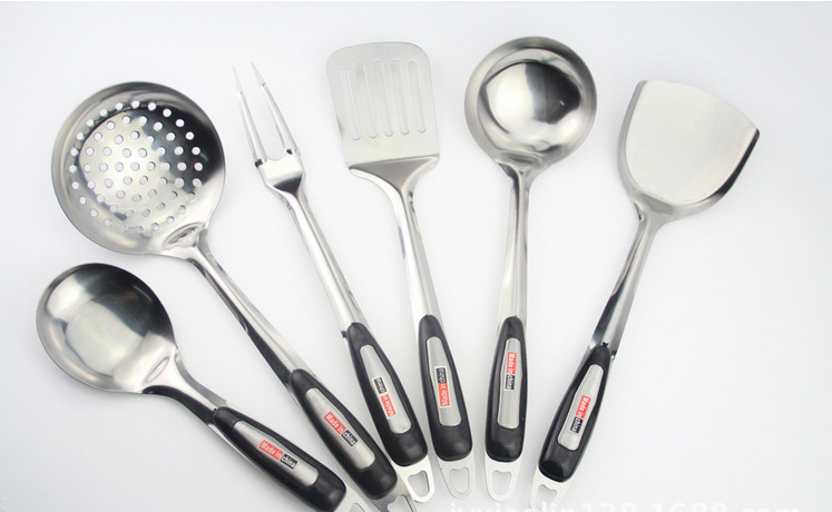 Factory direct sales of non-magnetic 1.2mm sanded spatula and spoons, anti-scding kitchenware, cooking spatula and spoons two-piece set Application Scenario