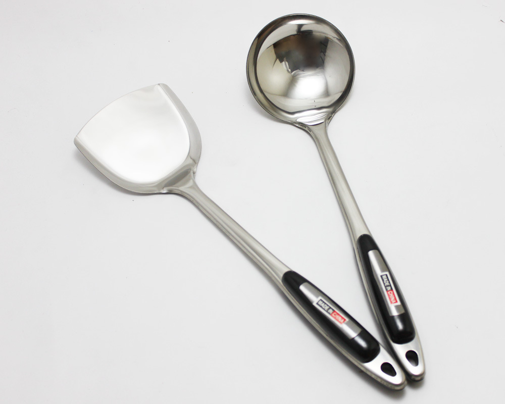 Factory direct sales of non-magnetic 1.2mm sanded spatula and spoons, anti-scding kitchenware, cooking spatula and spoons two-piece set Application Scenario