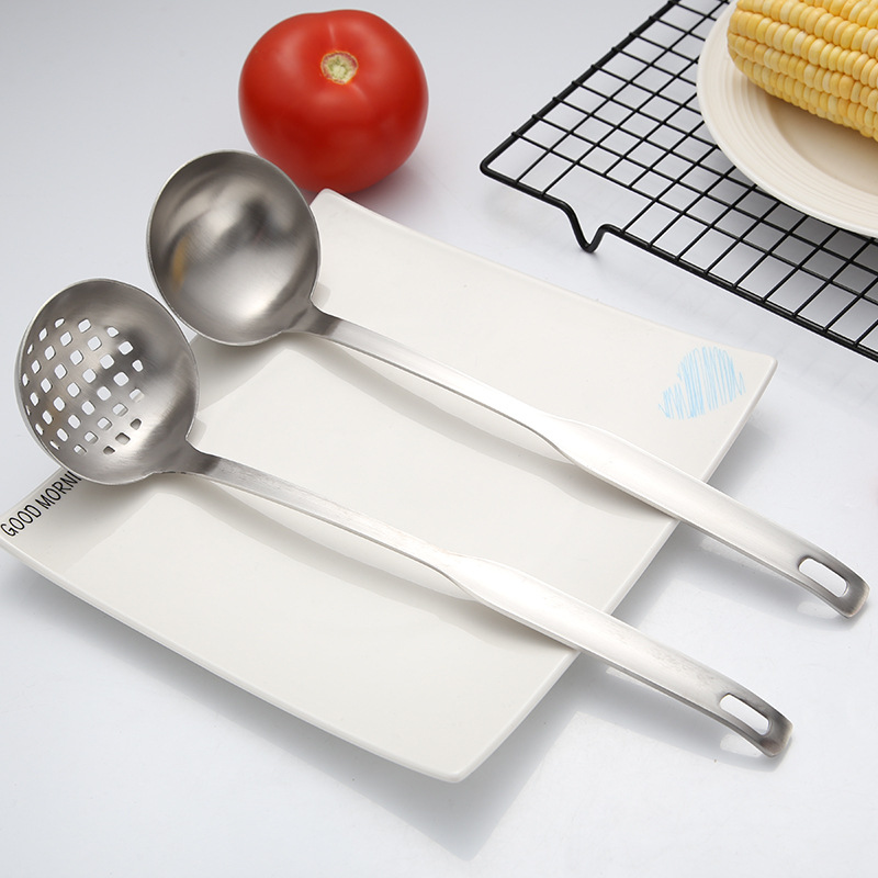 Long handle thickened 201 stainless steel 7 cm hot pot spatula, soup spatula, kitchen utensils factory direct sales