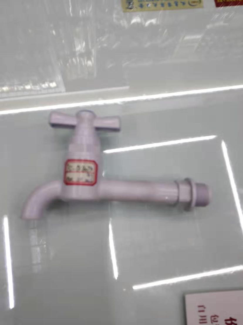Wholesale in large quantities of various models, specifications and sizes of outdoor and indoor household faucets